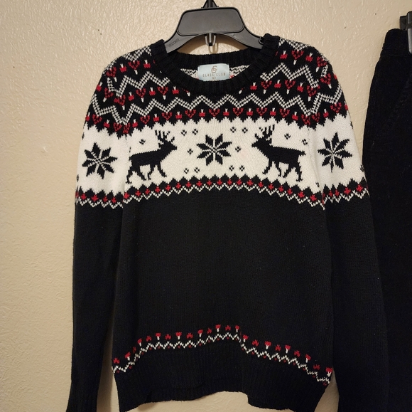 Boys Sweater and Pants - Picture 6 of 13